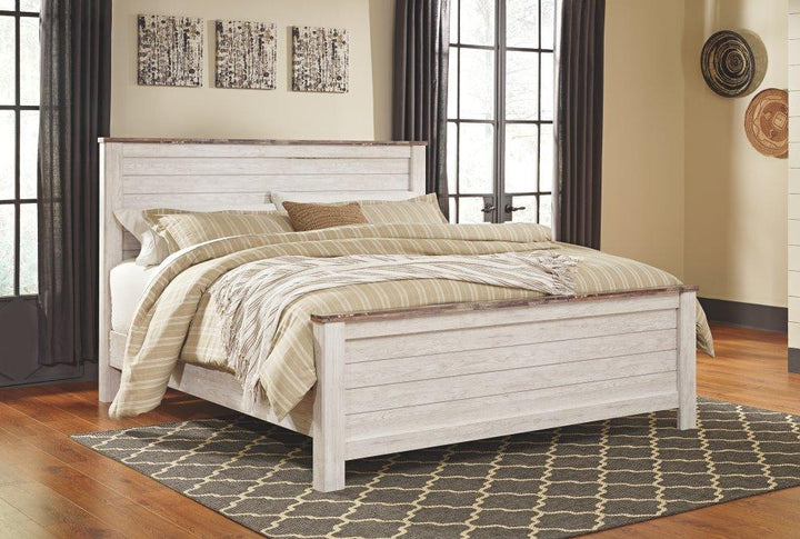 ASHLEY FURNITURE PKG004360 King Panel Bed With Mirrored Dresser and 2 Nightstands