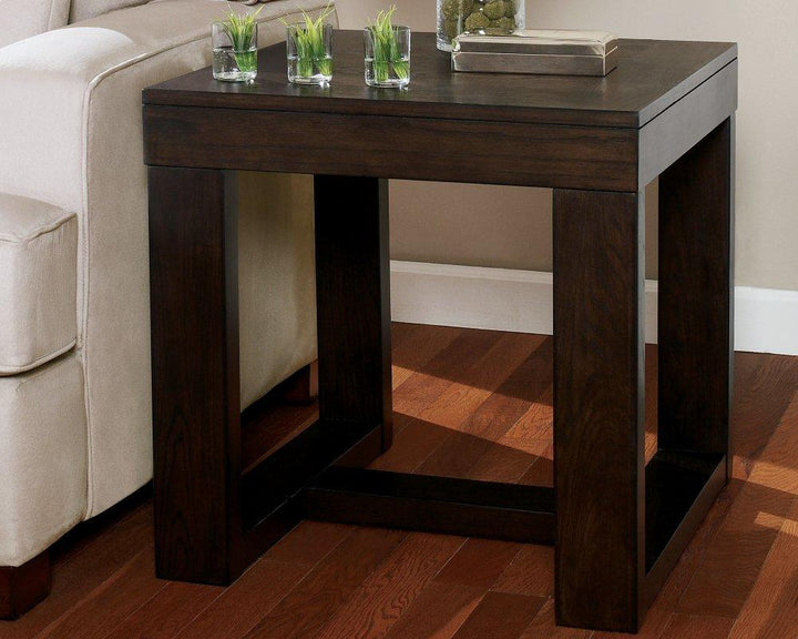 ASHLEY FURNITURE PKG007211 Coffee Table With 2 End Tables