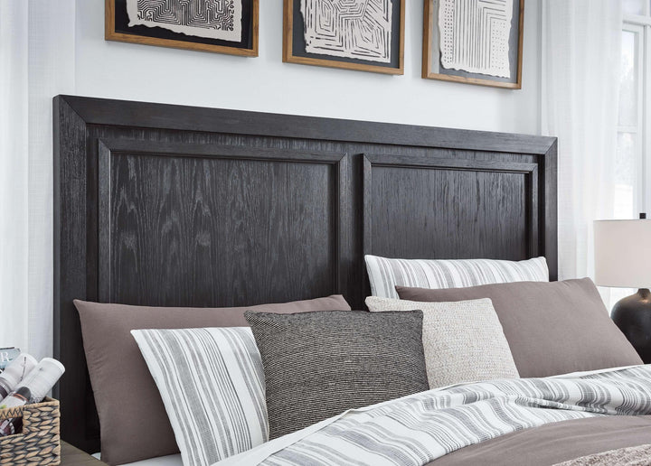 ASHLEY FURNITURE B989B5 Foyland California King Panel Storage Bed